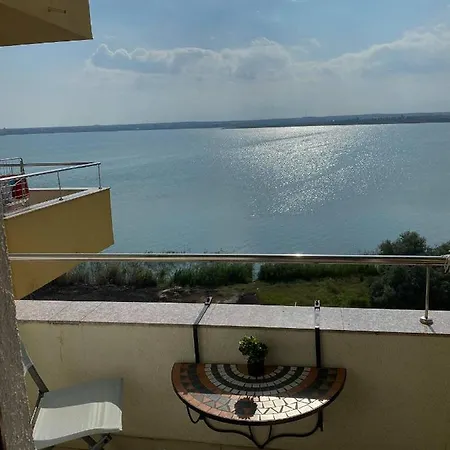 Apartament Mamaia - Summerland Lake View 公寓 马马亚