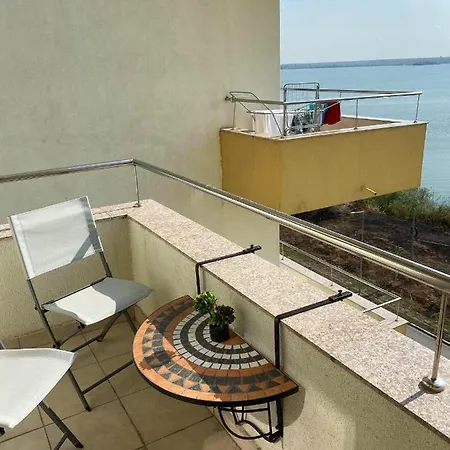 Apartament Mamaia - Summerland Lake View *